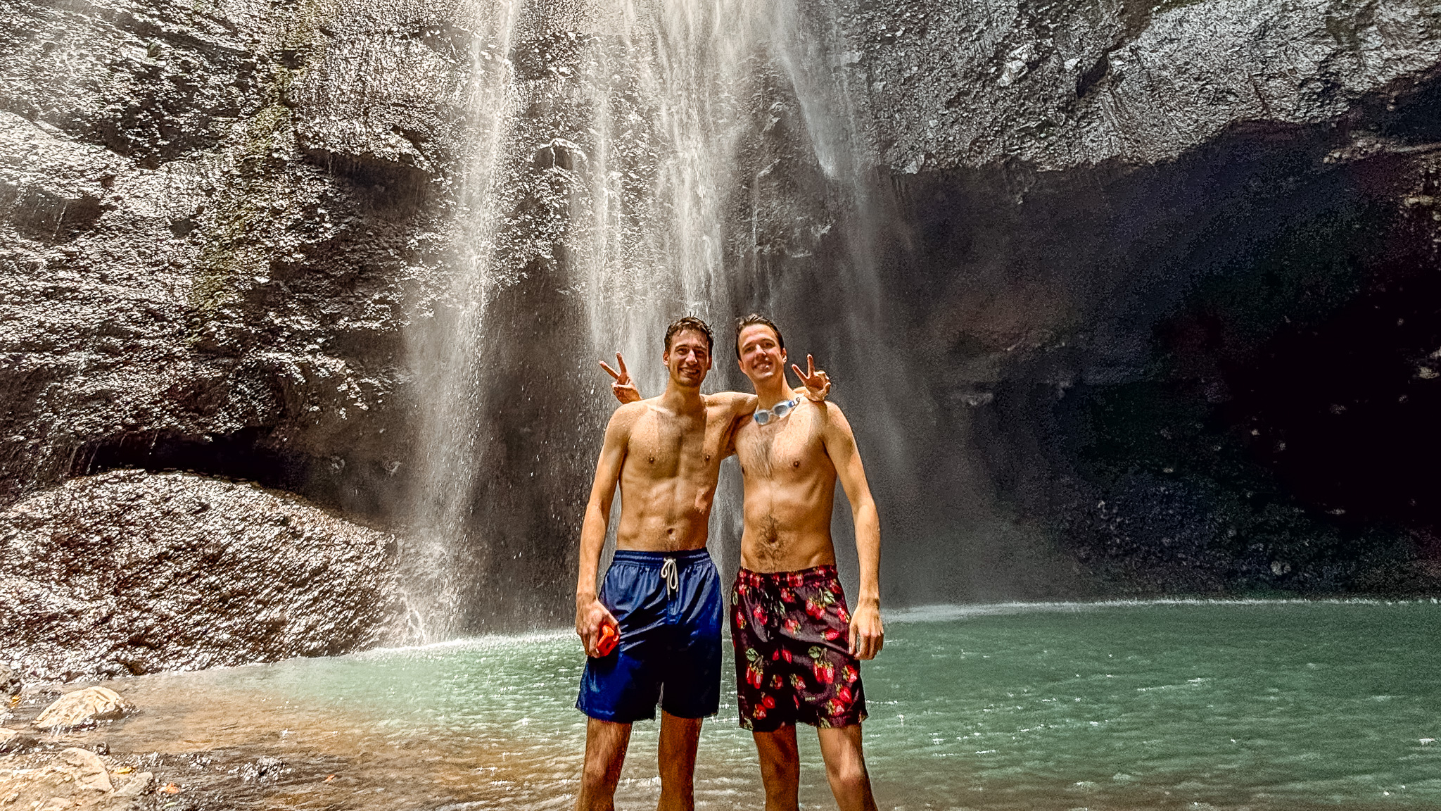 布羅莫火山 & 伊真火山 & 泗水4天3夜浮潛之旅