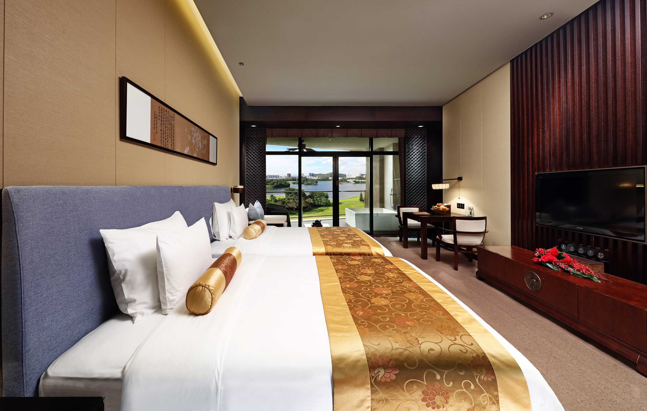 Shenzhen Castle Golf Hotel