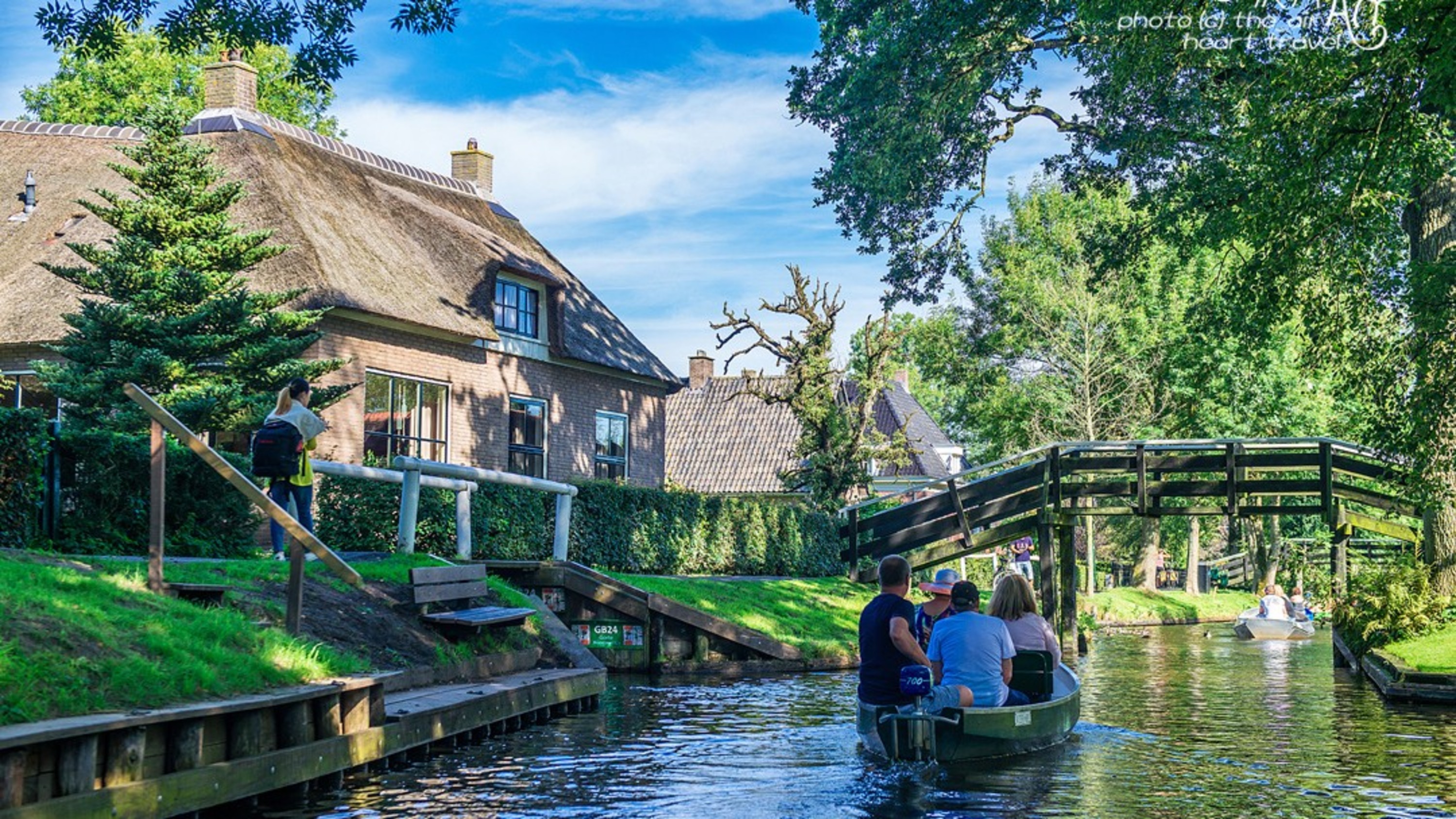 Zaanse Schans, Afsluitdijk &amp; Giethoorn Day Tour from Amsterdam