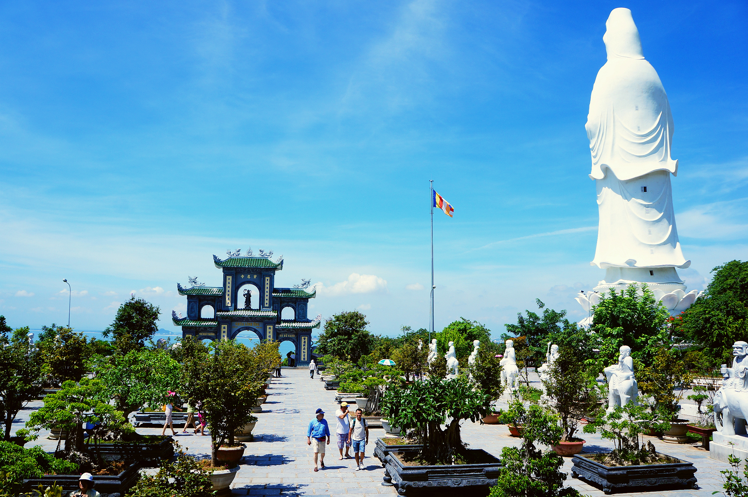 Private Check-out Tour: Da Nang, Hoi An & Airport Drop-off