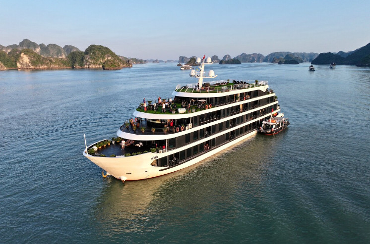 Velar of The Seas 2D1N Cruise: Ha Long Bay & Lan Ha Bay