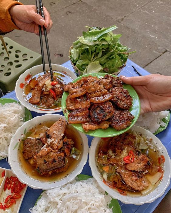 河內（Hanoi）正宗三輪車歷史與街頭小吃之旅