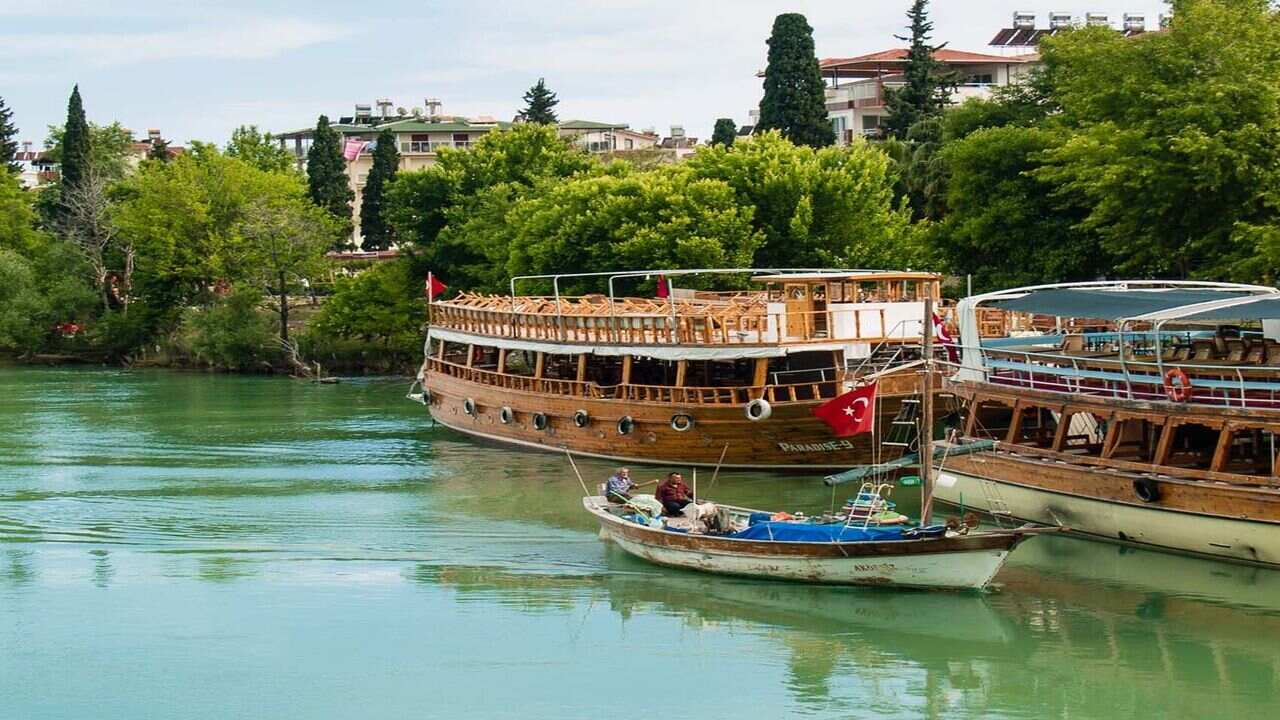 Manavgat River Cruise with Grand Bazaar and Waterfall from Antalya