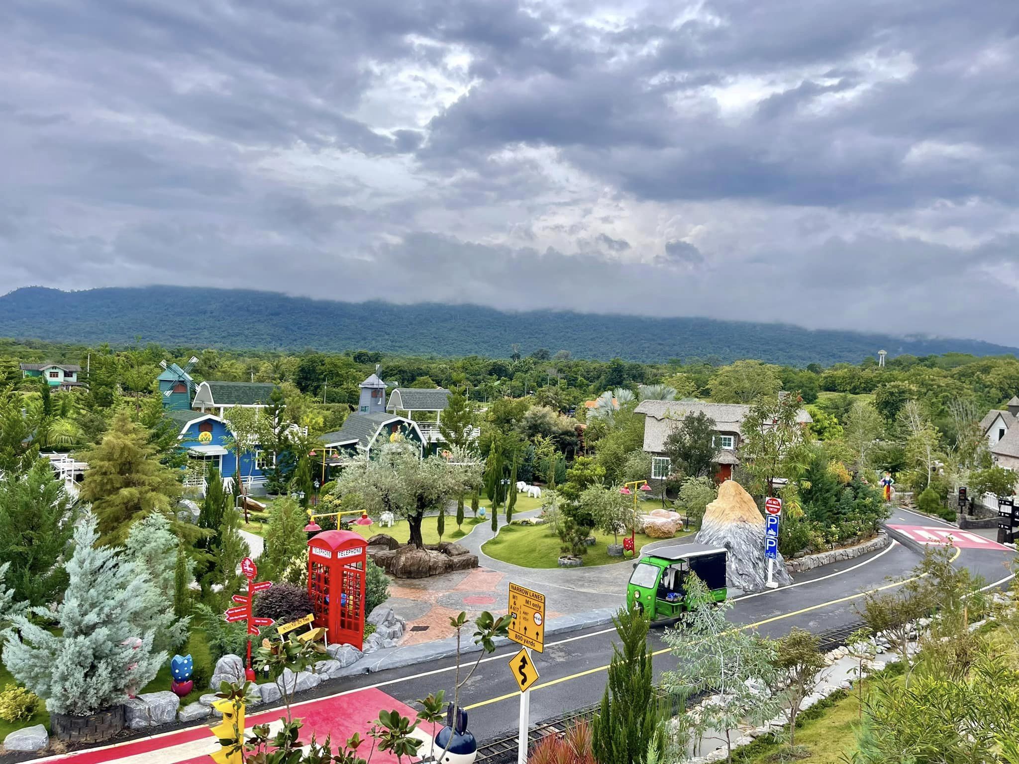 從曼谷出發：考艾藝術樹度假村（Khao Yai Art Tree Resort）私人接送