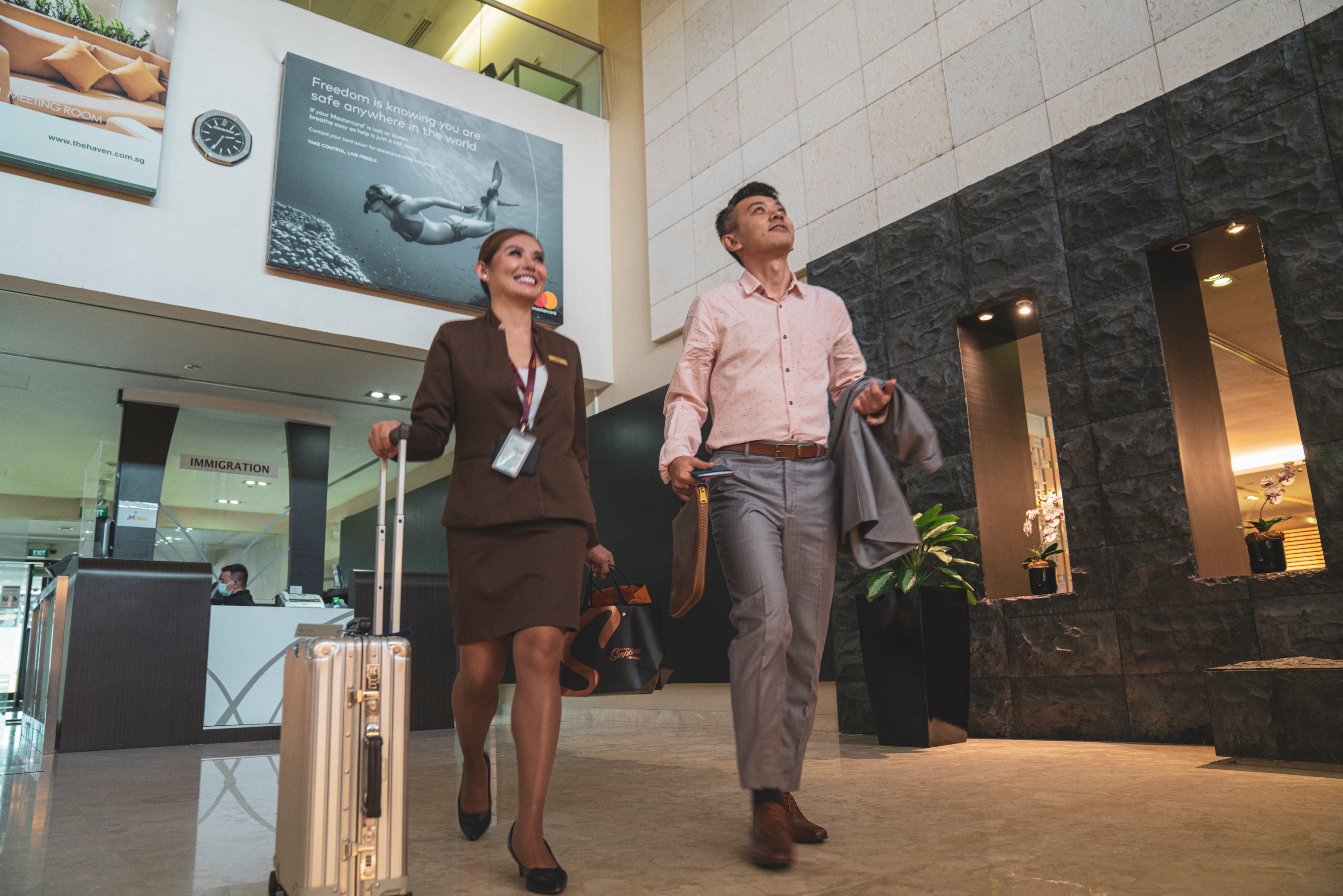 Quayside VIP Meet &amp; Greet by Jet Quay - Includes Buggy Service, Private Immigration &amp; Lounge Access