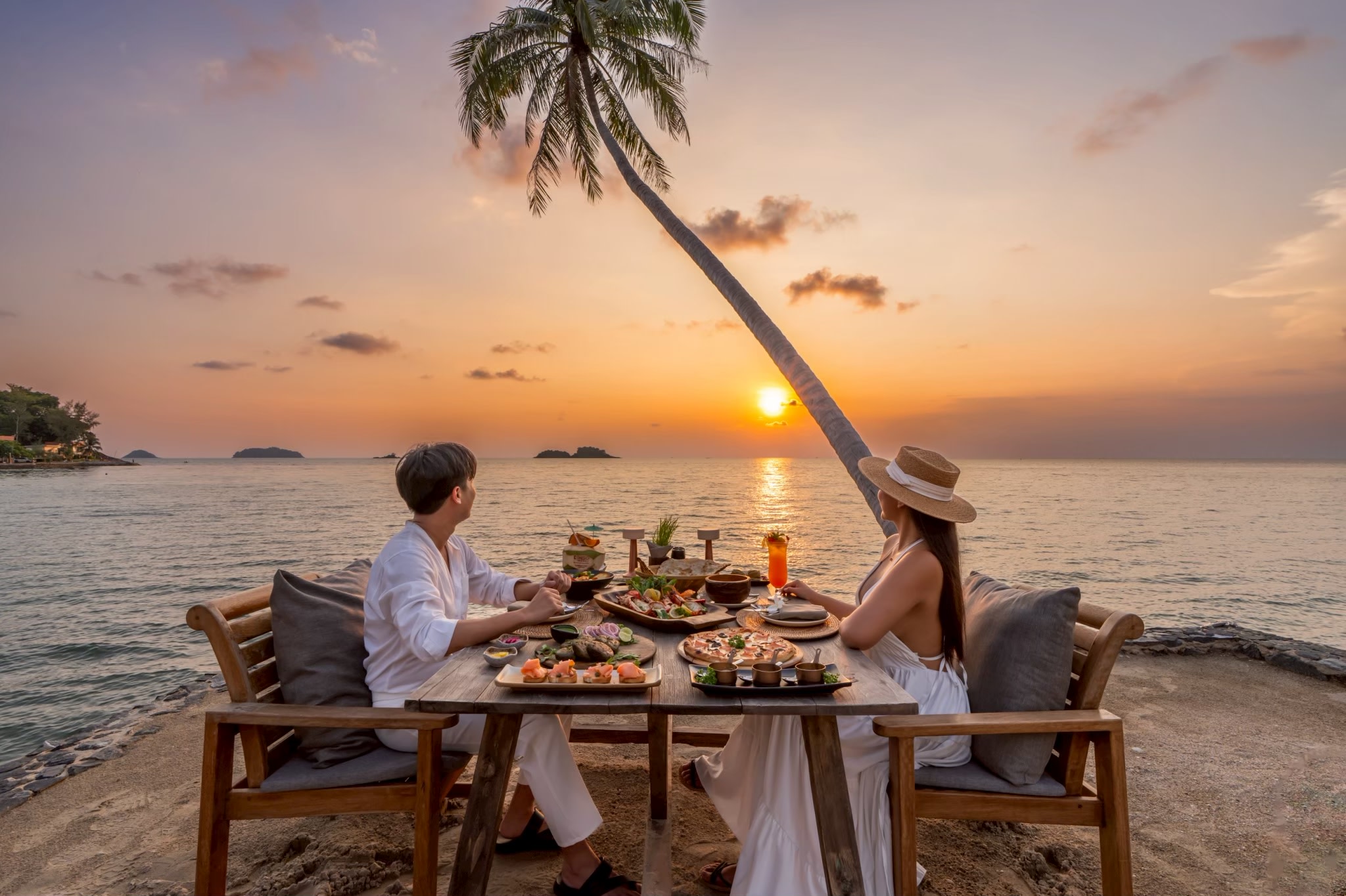 Romantic Dinner at Dinso Resort & Villas Ko Chang