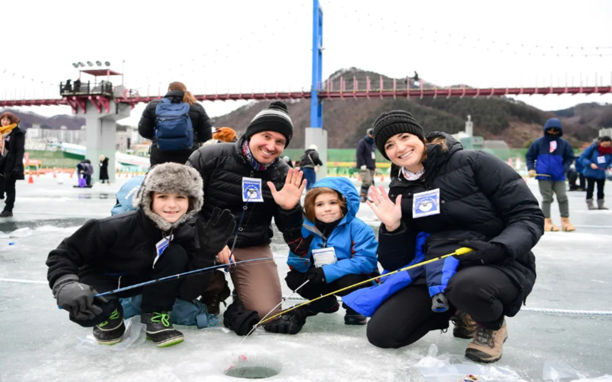 Seoul Hwacheon Ice Fishing Festival Full-Day Tour with Fishing