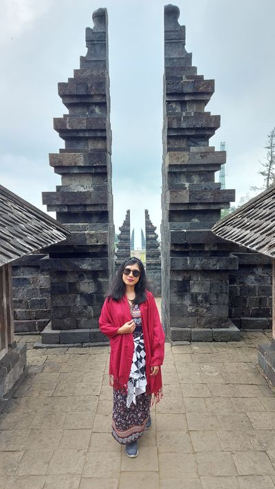Yogyakarta Sukuh Temple & Puro Mangkunegaran Private Full-Day Cultural Tour