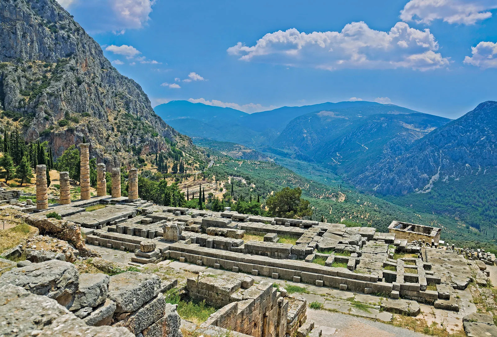 Delphi Day Trip from Athens: Explore the Oracle of Ancient Greece