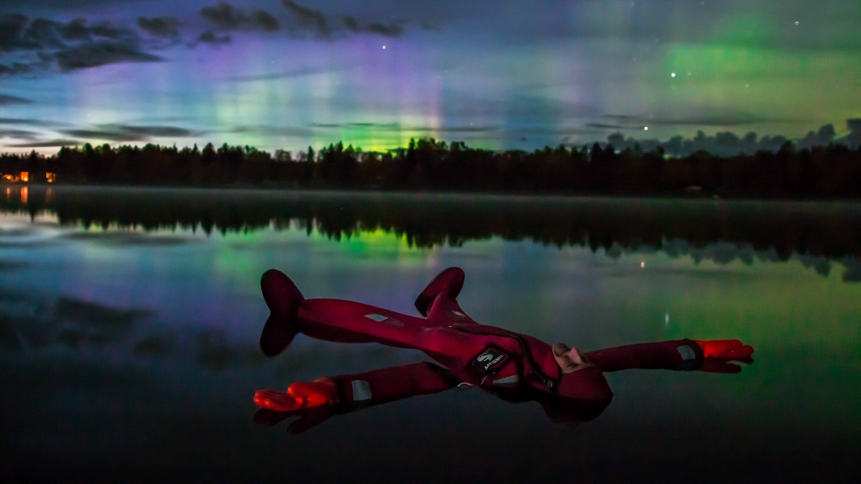 The Northern Lights become even more magical from your floating perspective