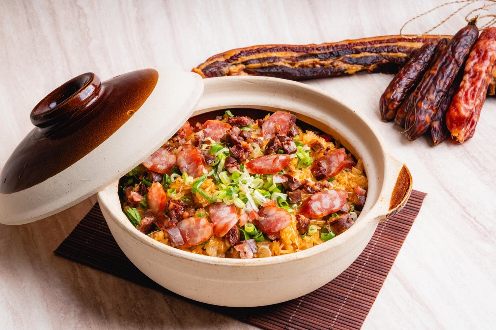 酒店自助餐 美食 派對聚會 公司活動 學校及教會 船河 會所 教堂 婚宴 親子 家庭 生日會 慶祝