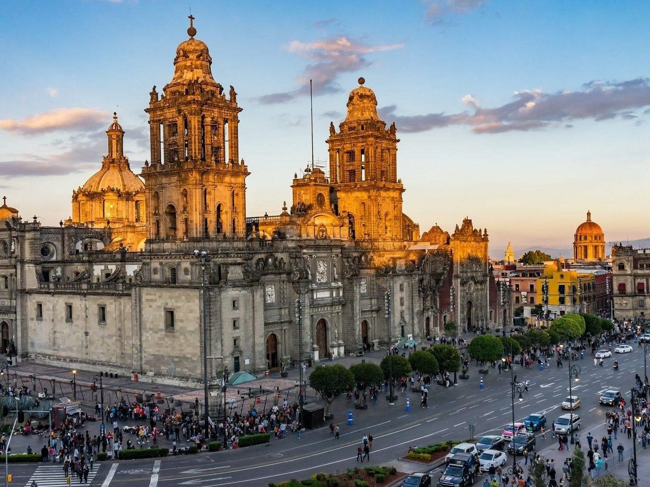 Cathedral Chronicles Guided Half Day Exploration of Architecture