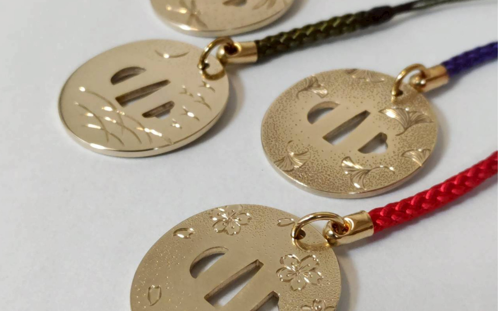 Learn about samurai culture in Kanazawa with a "metal engraving expe