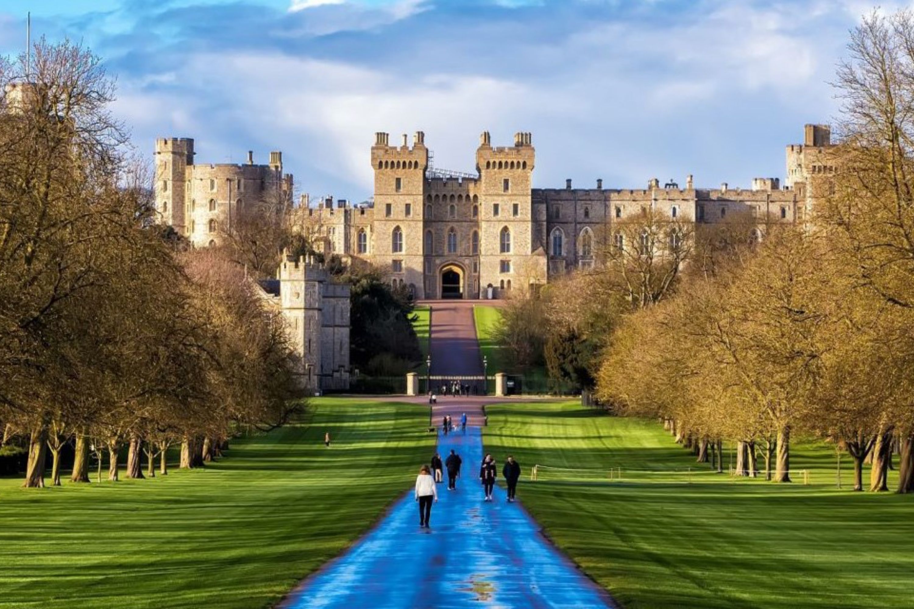 Royal Windsor Castle Guided Afternoon Tour from London