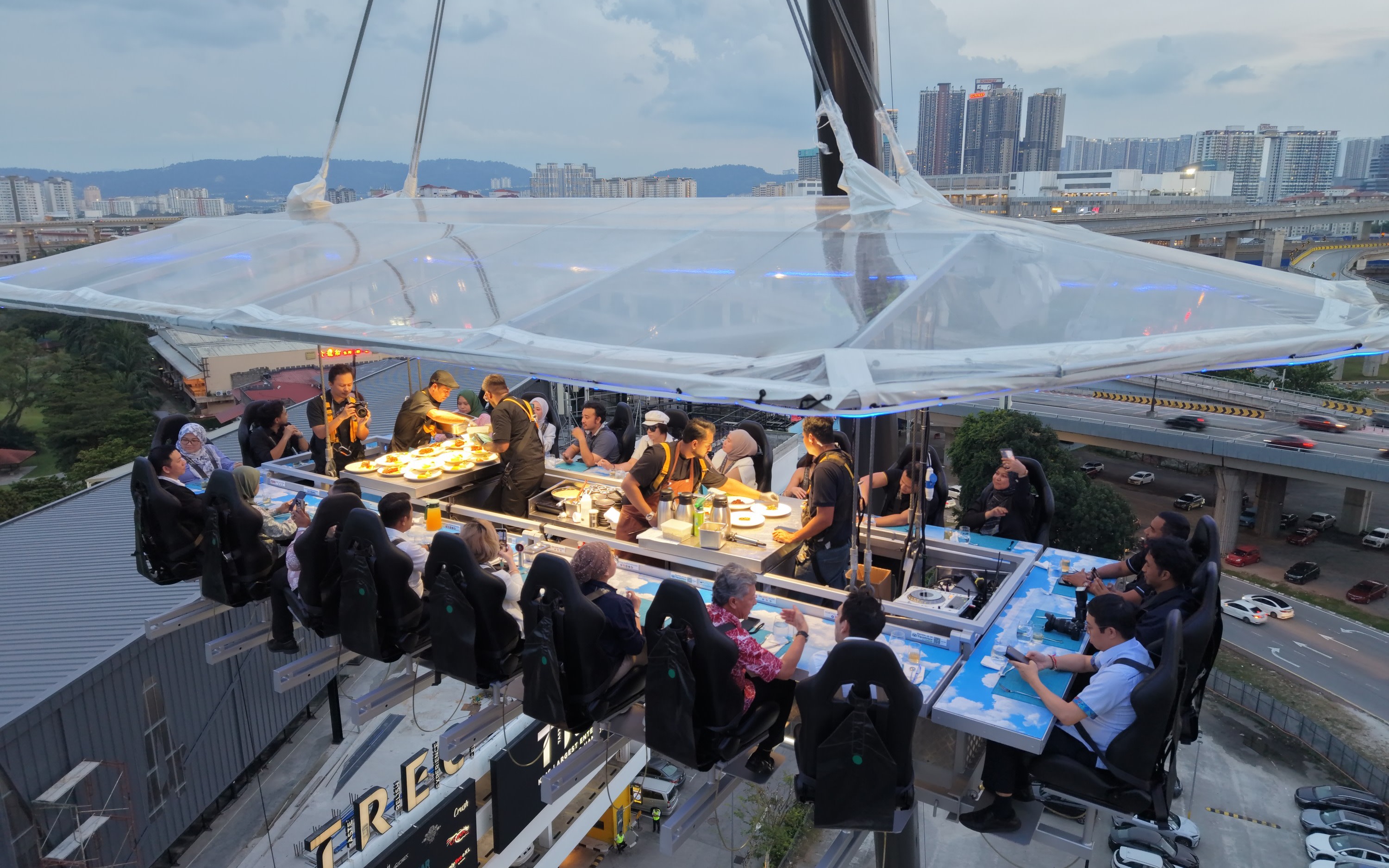 Dinner in the Sky Kuala Lumpur
