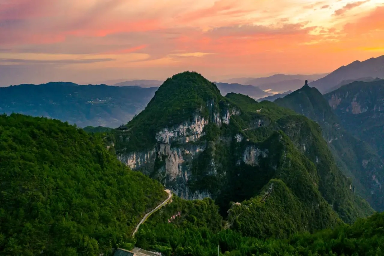Yunyang Longgang Scenic Spot