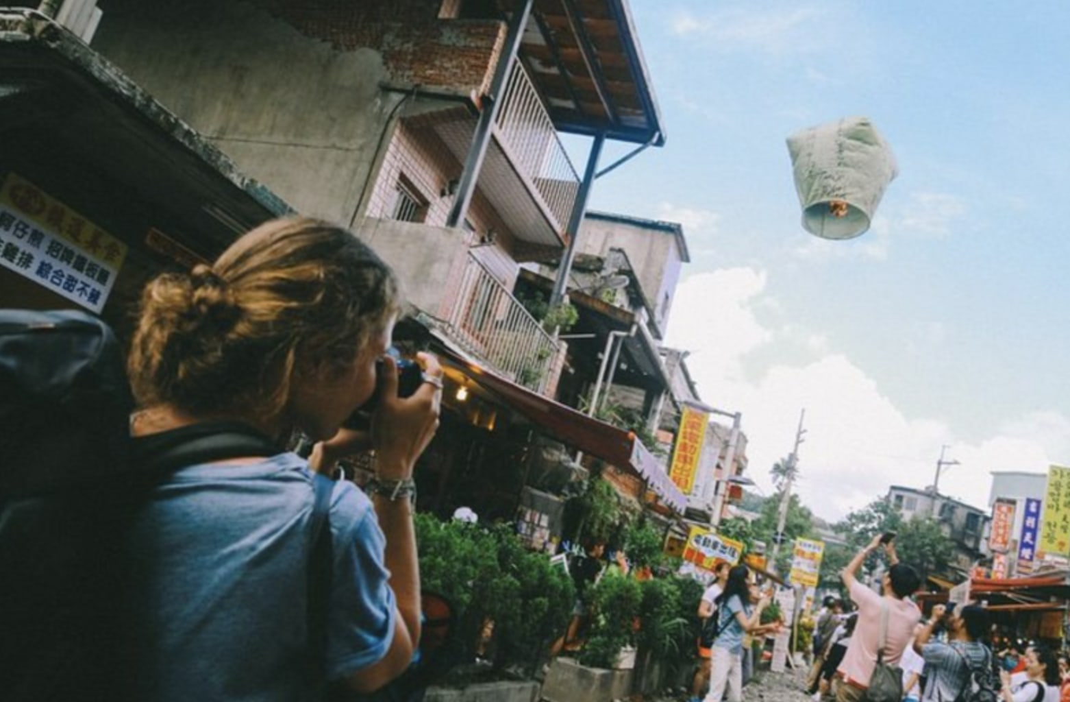Half Day Private Tour: Jiufen, Shifen Waterfall &amp; Pingxi Sky Lantern