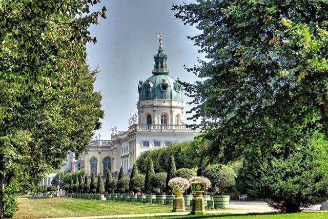 Charlottenburg Palace and Gardens Self-Guided Audio Tour