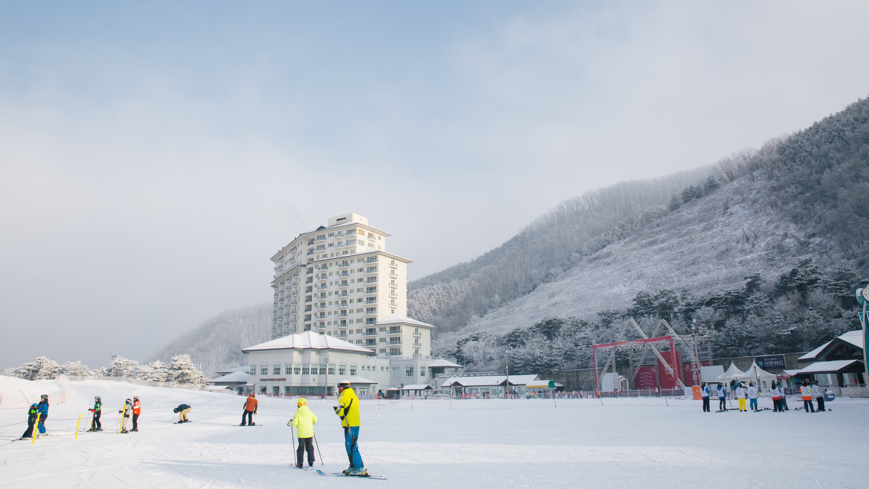 Elysian伊利希安江村滑雪場一日遊