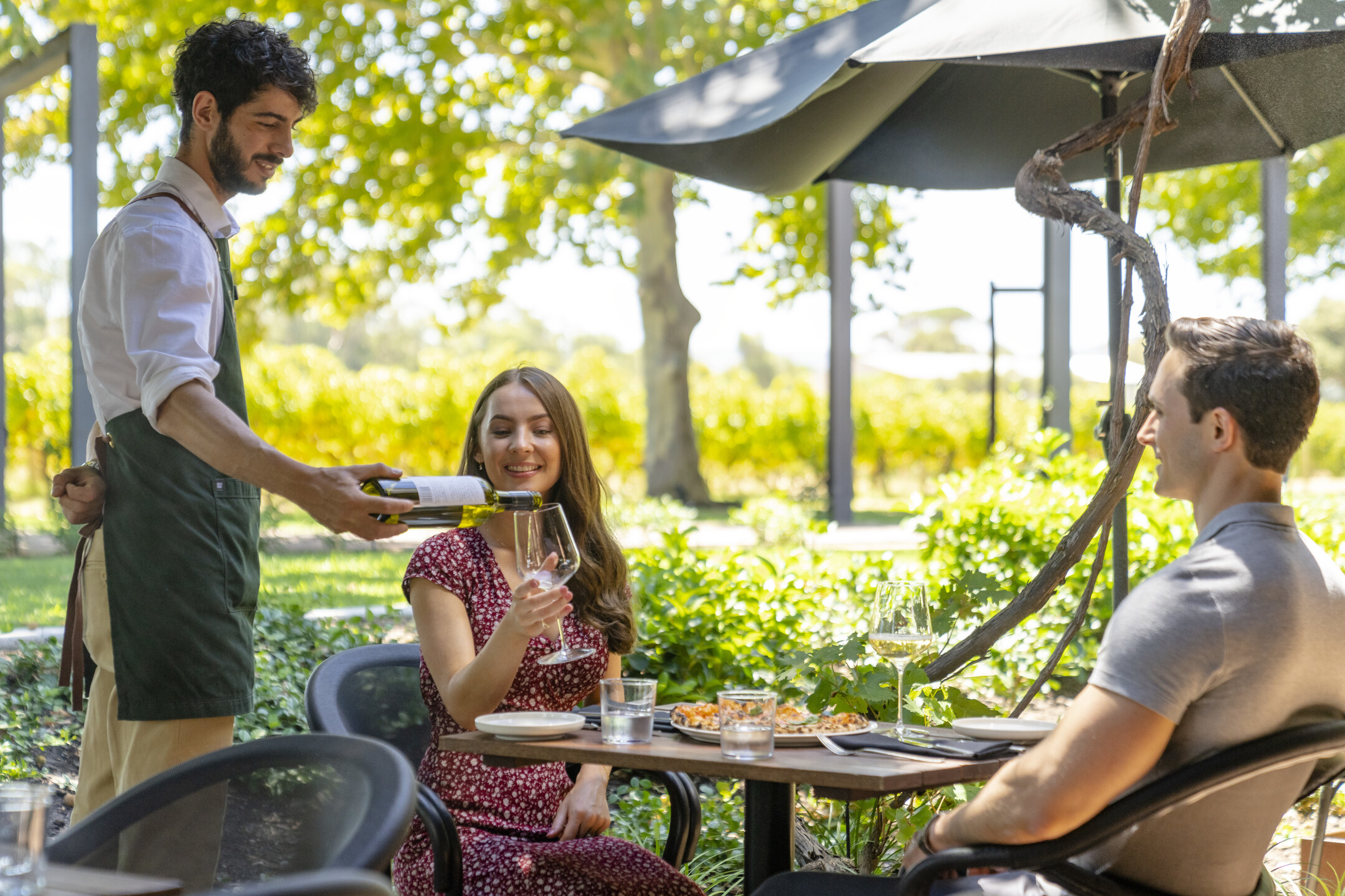 Enjoy a tasty lunch at a beautiful winery setting! Whether you're into craft beer, burgers, pizzas, or hearty mains, there’s something on the menu to satisfy everyone.