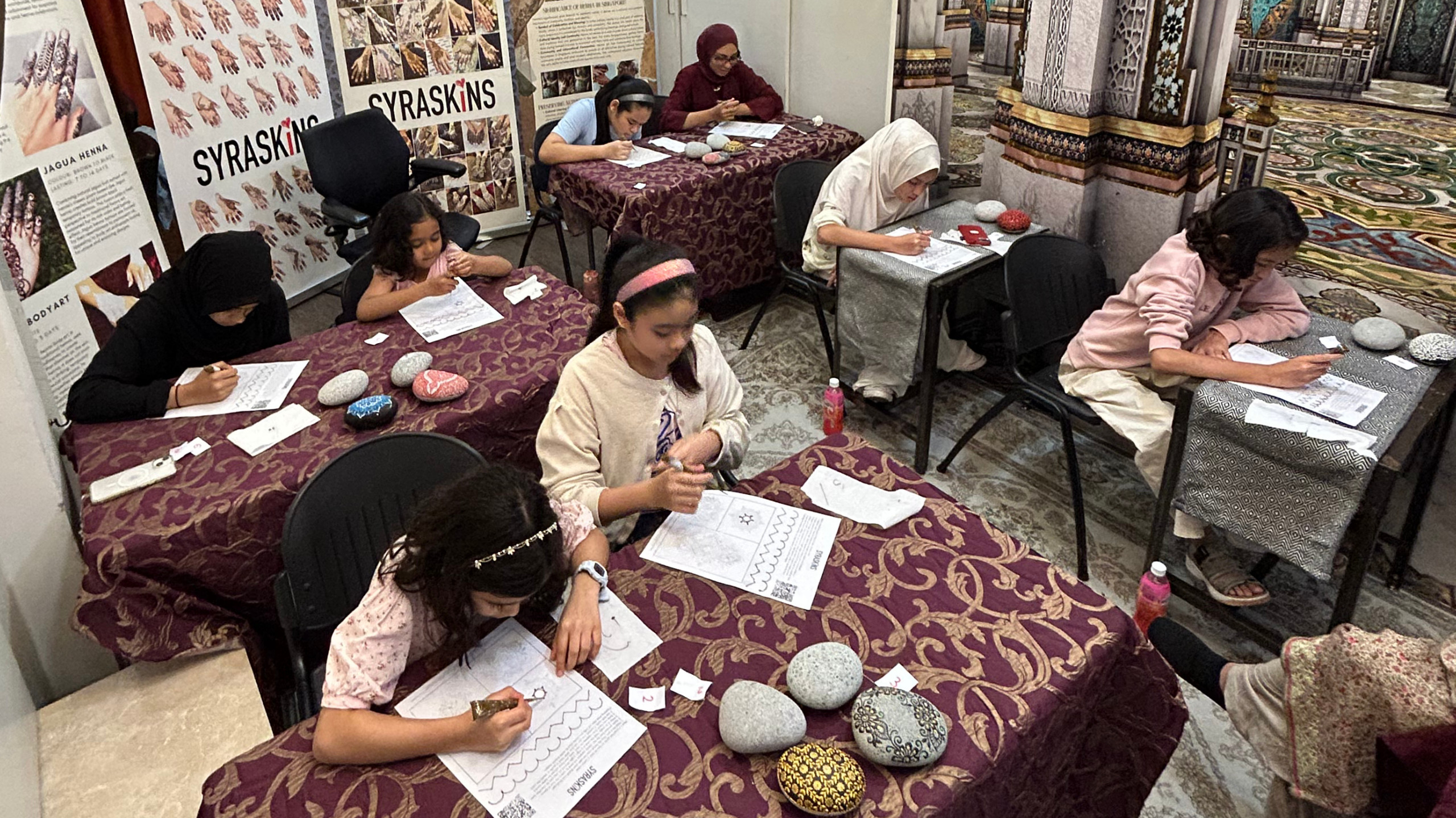 Мастер-класс по цветочному хна-арту