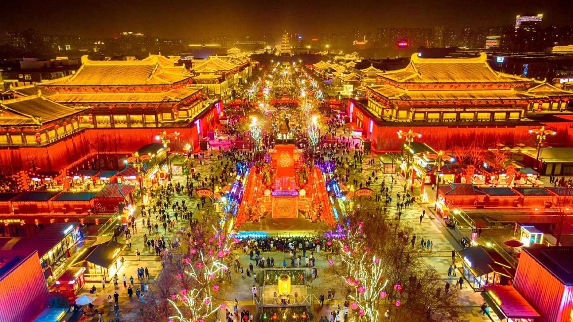 陝西西安&夢迴長安4天3夜高端深度遊（大唐不夜城+長安十二時辰+贈送漢服體驗+視覺盛宴噴泉秀+兵馬俑+華清宮+大慈恩寺+地道美食體驗）