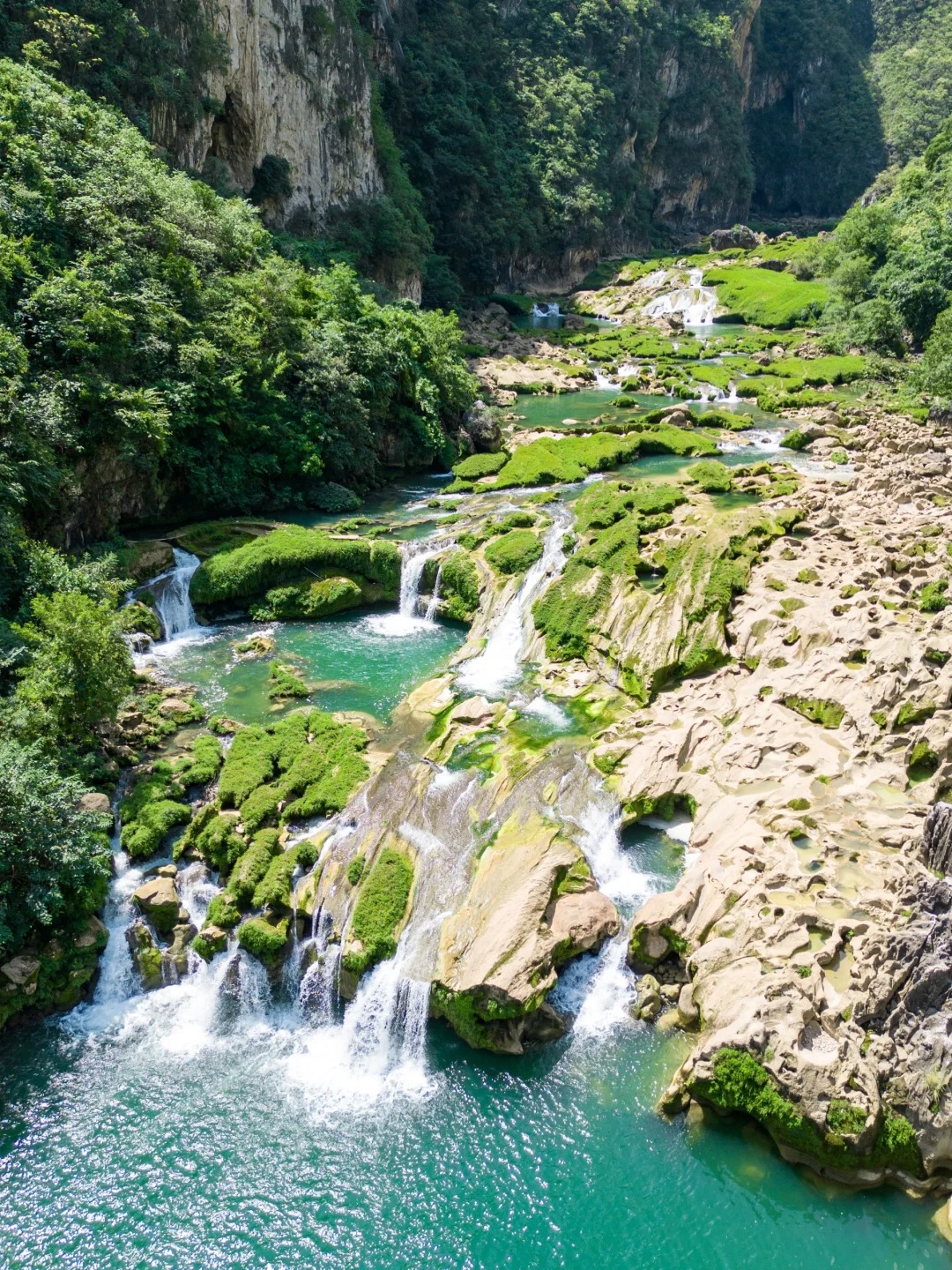 貴州關嶺冰臼徒步1日遊（2-8人小團+百萬年冰川遺蹟）