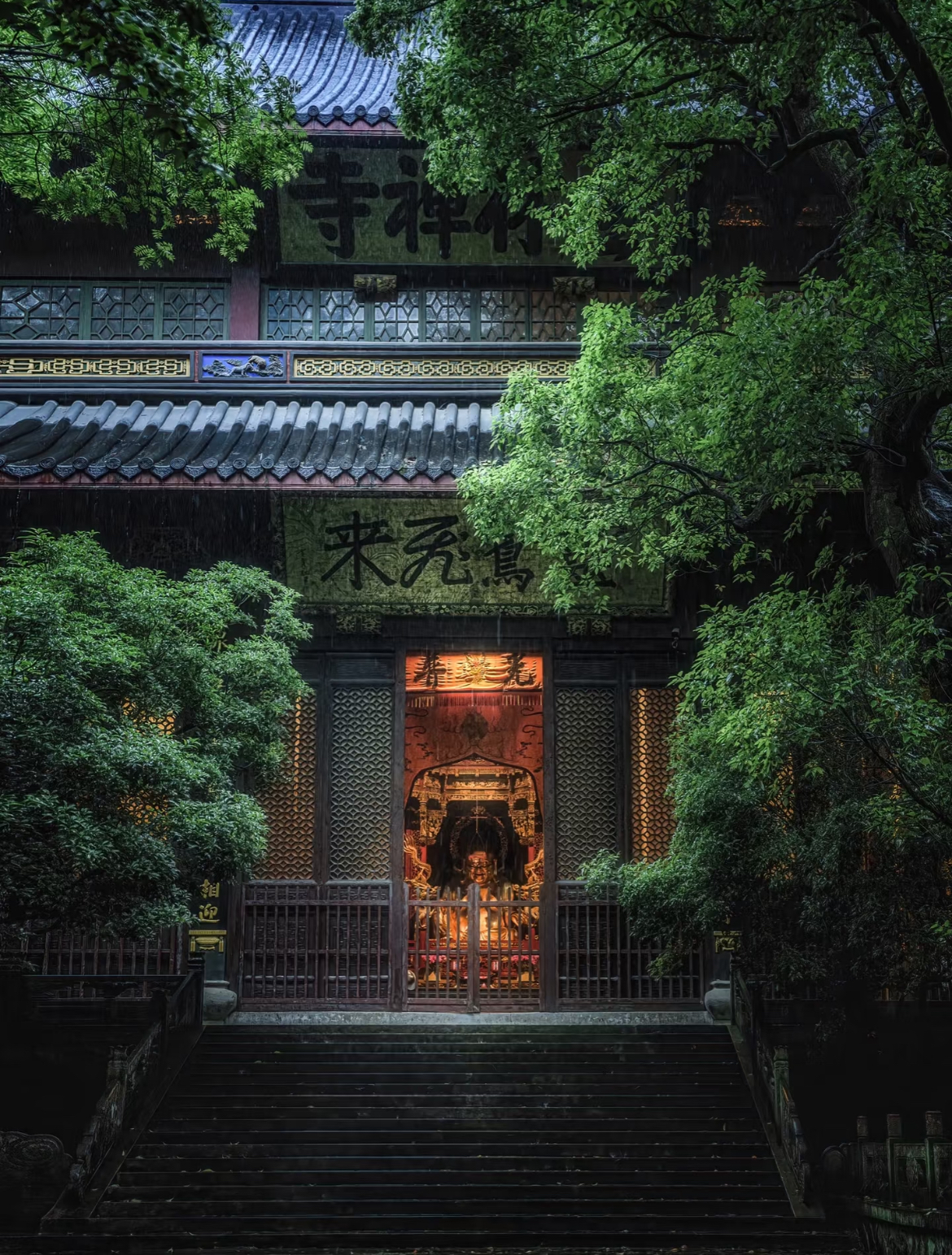 杭州靈隱寺飛來峰+安縵古村漫步+3H專業導遊講解服務