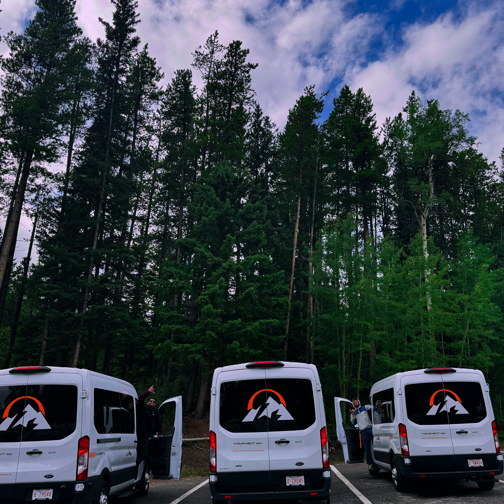 班夫地區＆路易斯湖＆夢蓮湖＆強斯頓峽谷探索之旅