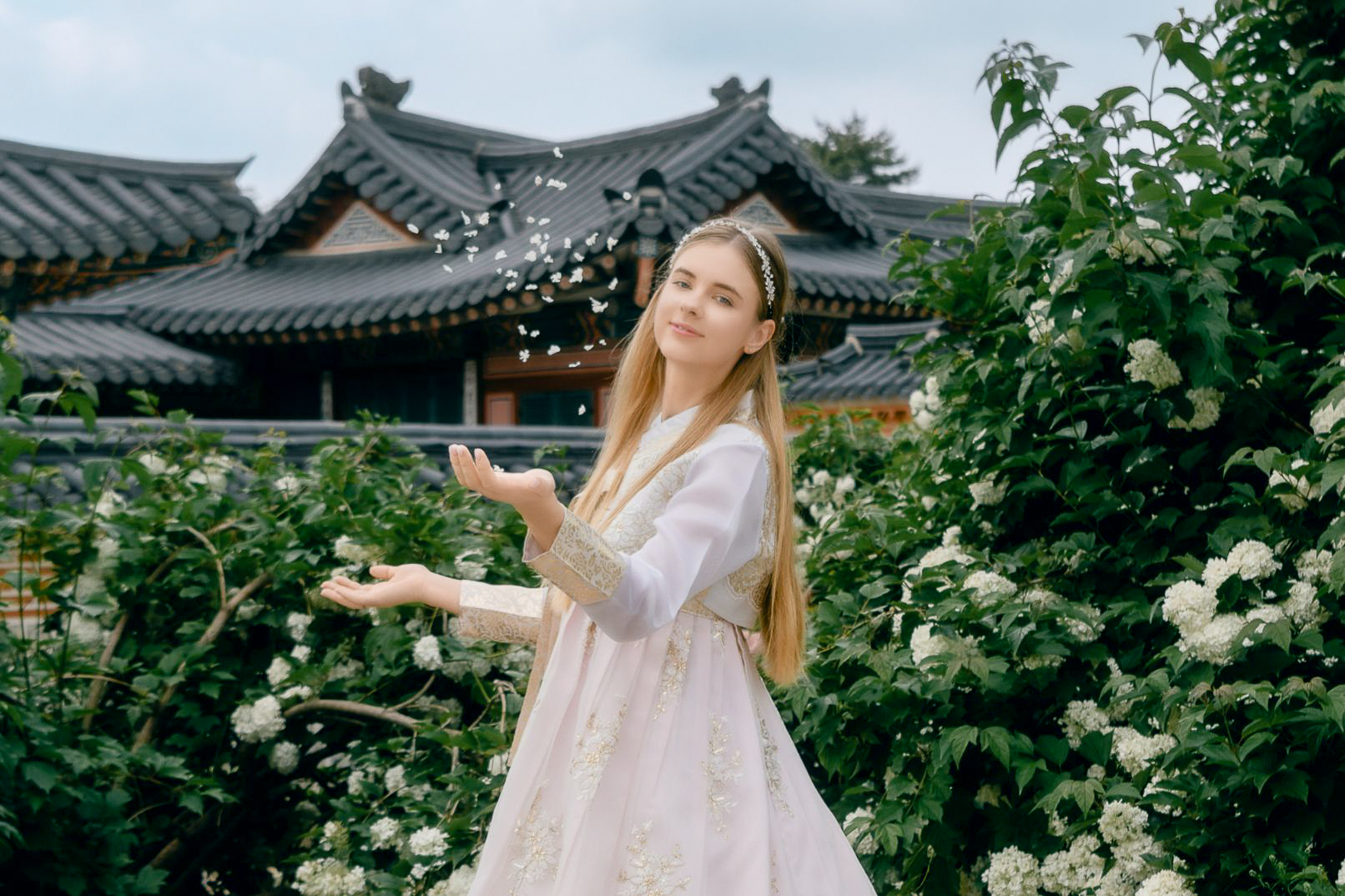 Hansungan Hanbok Photography at Gyeongbokgung, Korea