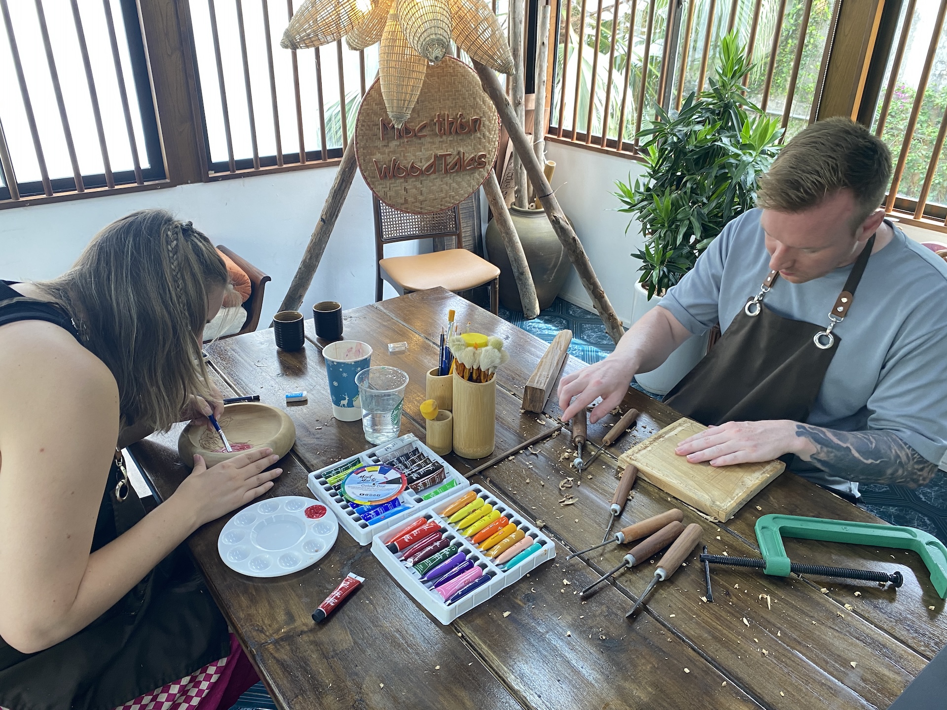 Moc Thon Hanoi: Wood Carving Workshop in a Tranquil Hidden Villa