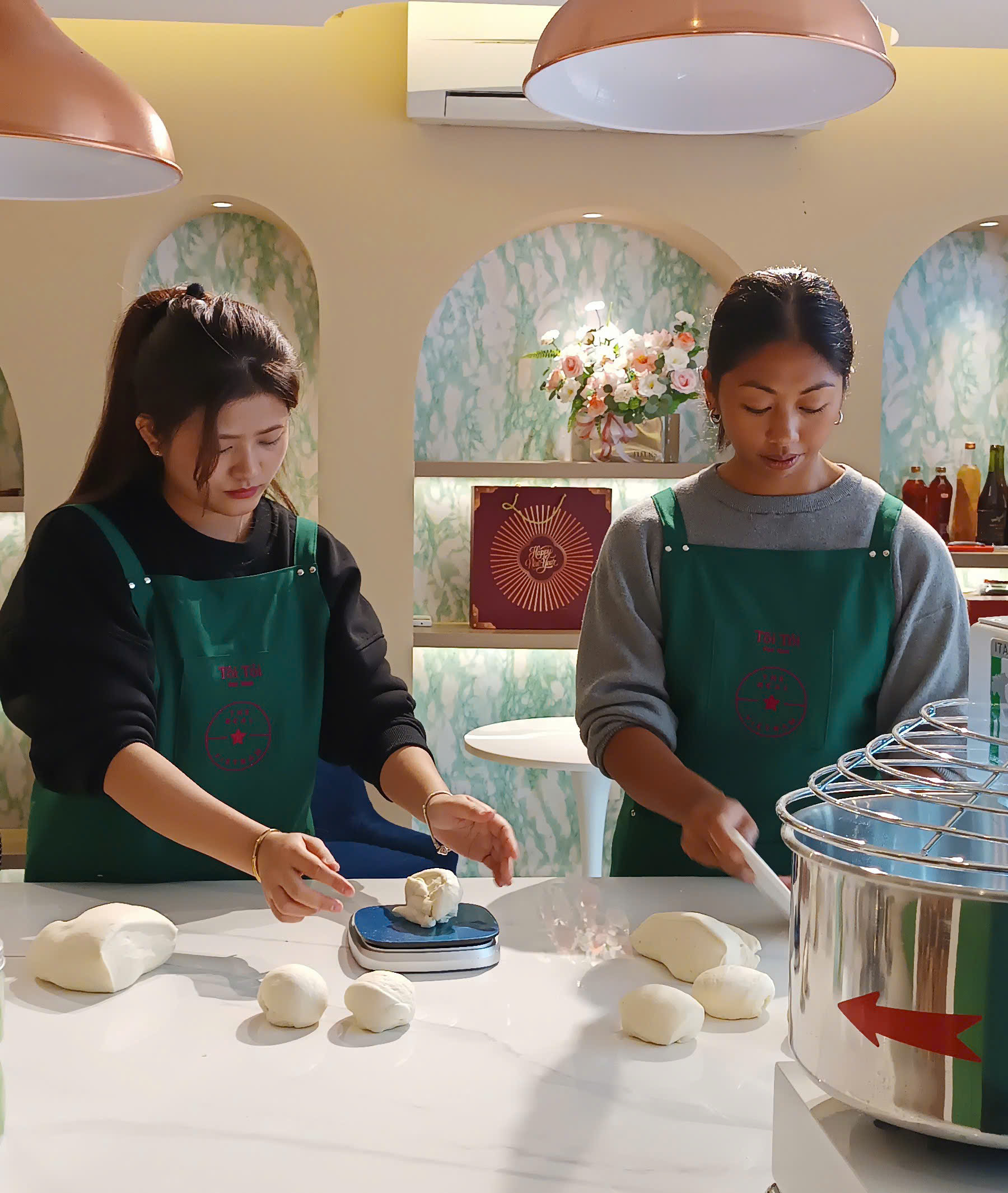 Banh Mi Baking & Pate Experience in Garden Kitchen by TOITOI VIETNAM