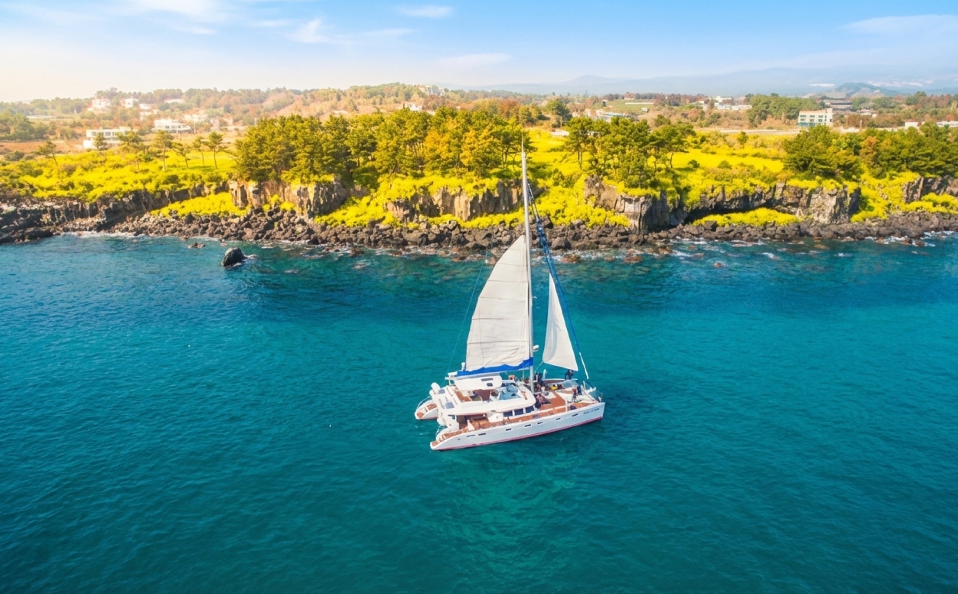 Jeju GrandeBleu 그랑블루요트 Luxury & Sunset Yacht 제주요트투어