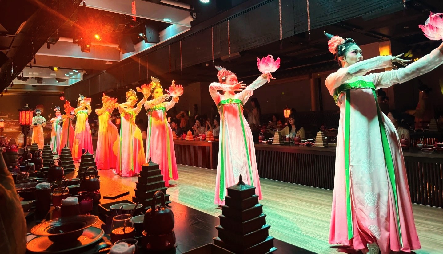 Xi'an Xiangrui Furong Banquet - An Immersive Experience of a Thousand Years of Tang Dynasty Court Aesthetics