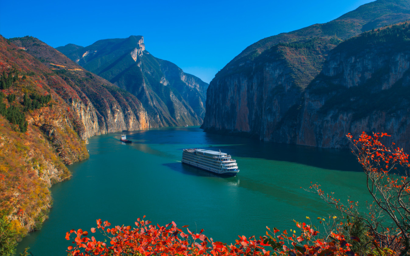 Century Cruises | Luxury Yangtze River Three Gorges Cruise 4 Days 3 Nights / 5 Days 4 Nights (Departure from Chongqing/Yichang)