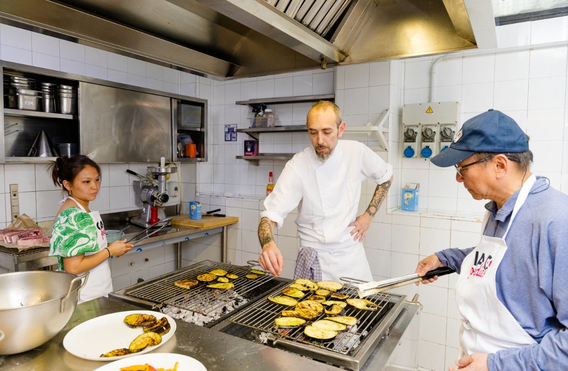 在佛羅倫薩市中心參加有趣的互動烹飪課程 在佛羅倫薩市中心參加有趣的互動烹飪課程