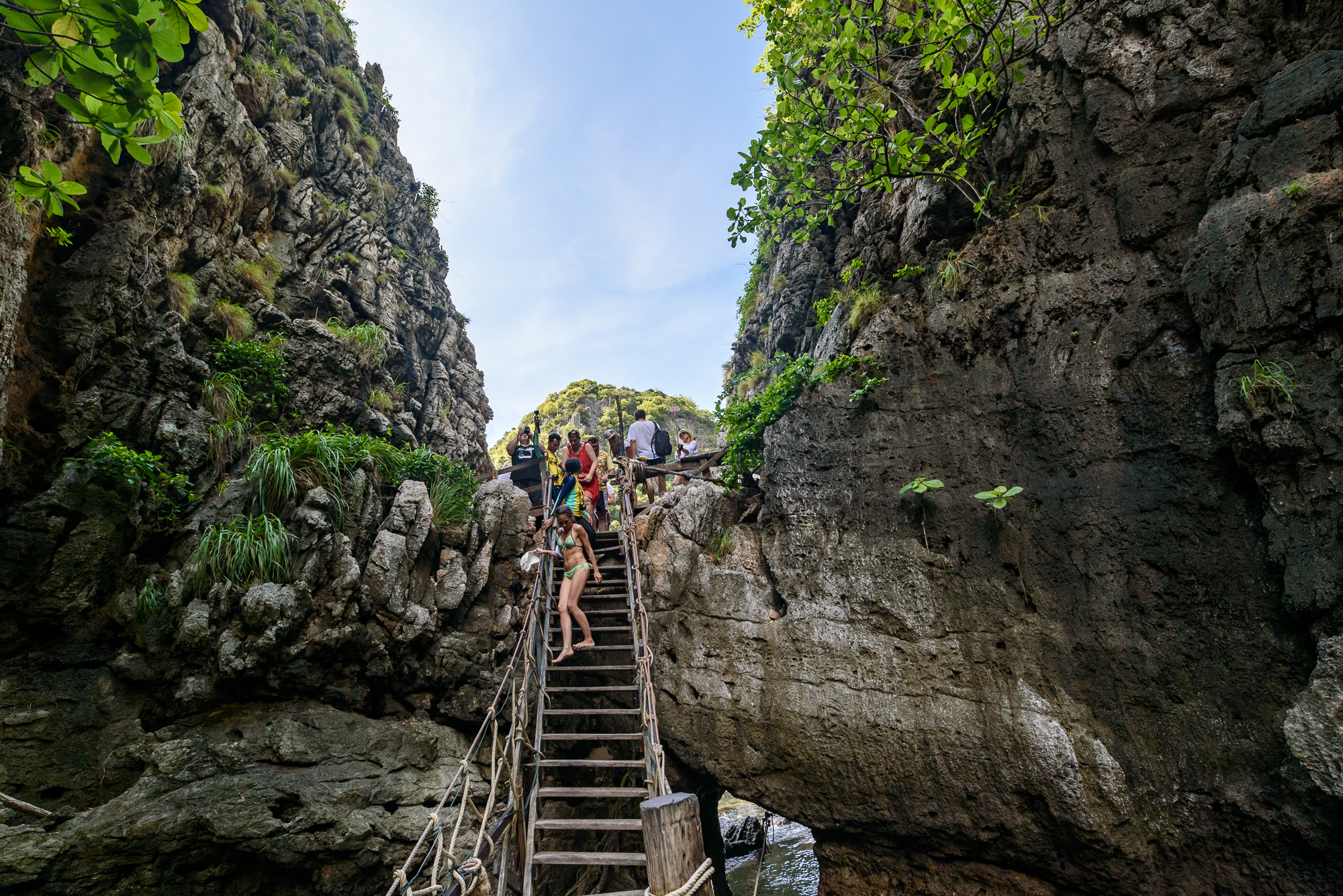 蘭達島 (Koh Lanta) 出發，前往翡翠島 (Koh Mai Pai) 等島嶼的精彩小島探險之旅