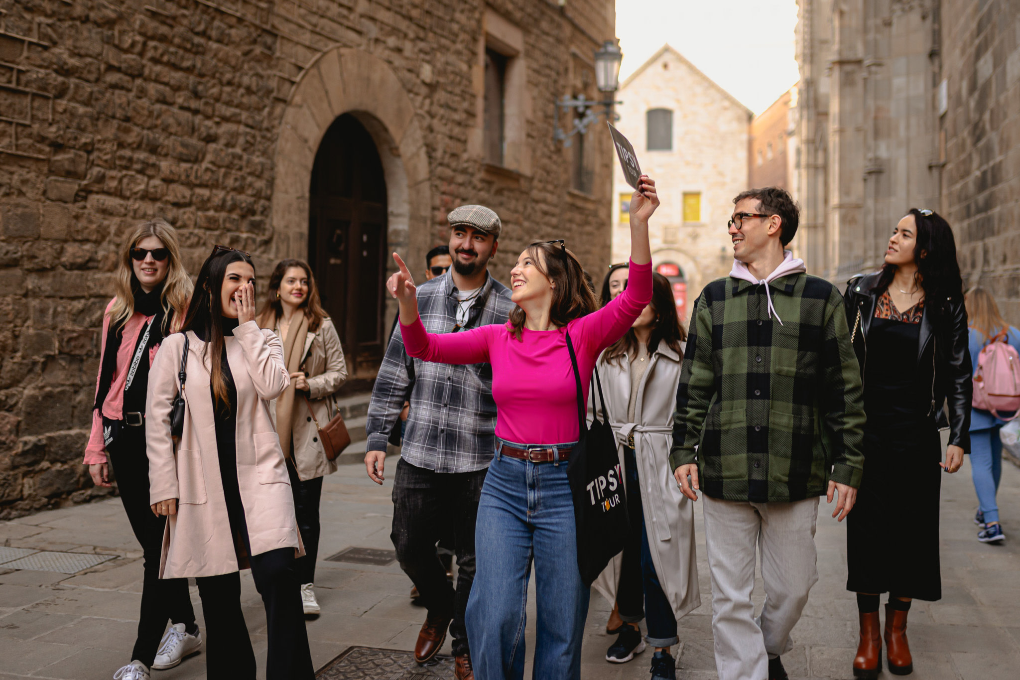 參加難忘的徒步導覽,探索巴塞隆納哥德區的歷史魅力 參加難忘的徒步導覽,探索巴塞隆納哥德區的歷史魅力