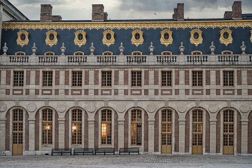 Versailles Palace and Gardens Tour from Paris