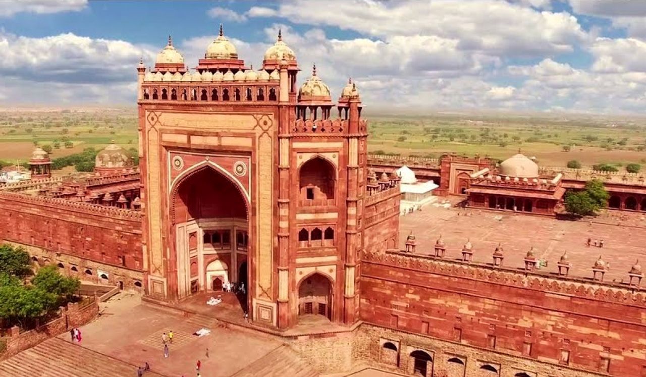 Same Day Fatehpur Sikri Tour from Delhi by Car