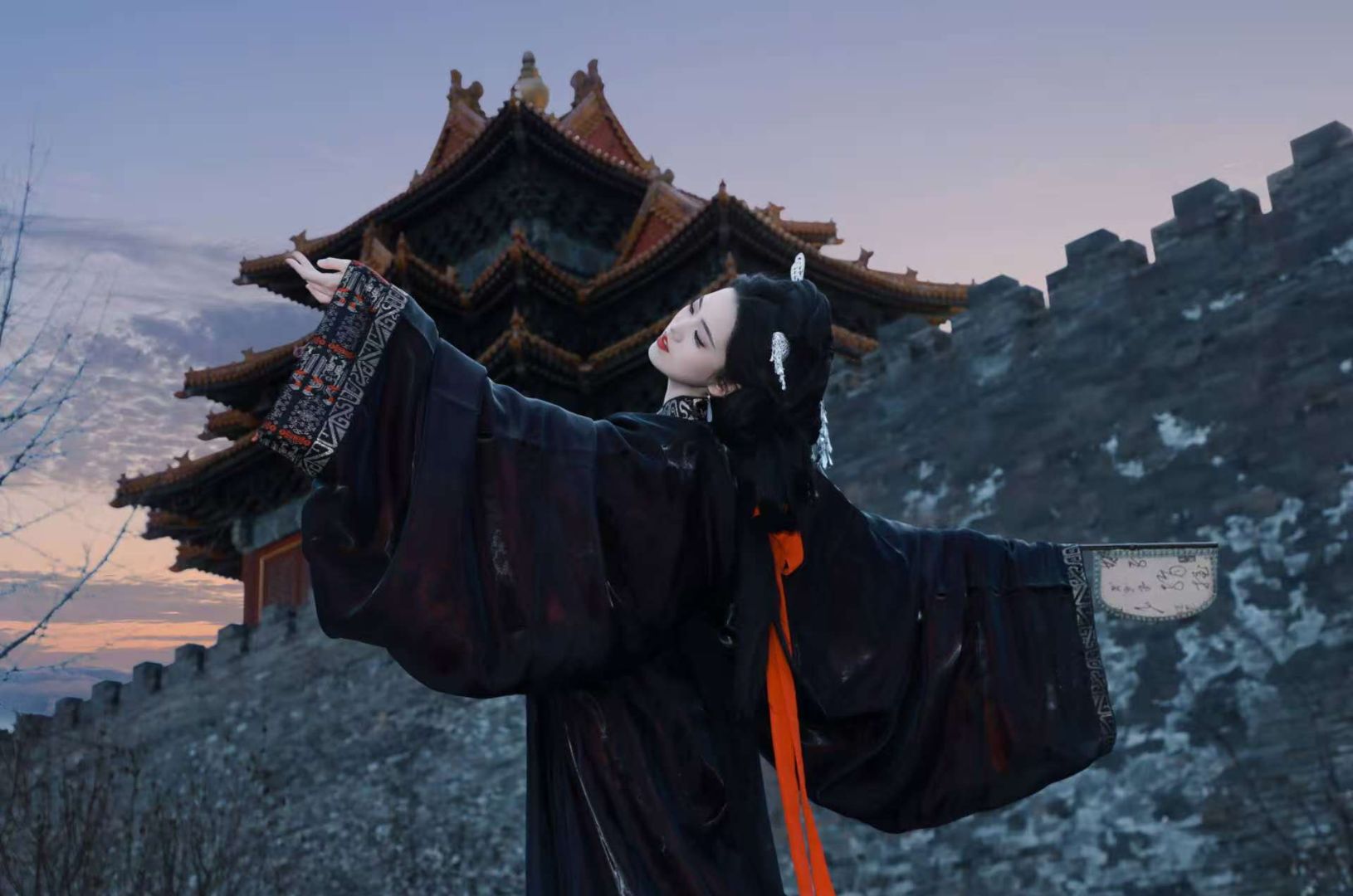 北京漢服/宋制/戰國袍/清漢女服裝租賃與攝影體驗（提供中英文店內工作人員服務·溝通無障礙）