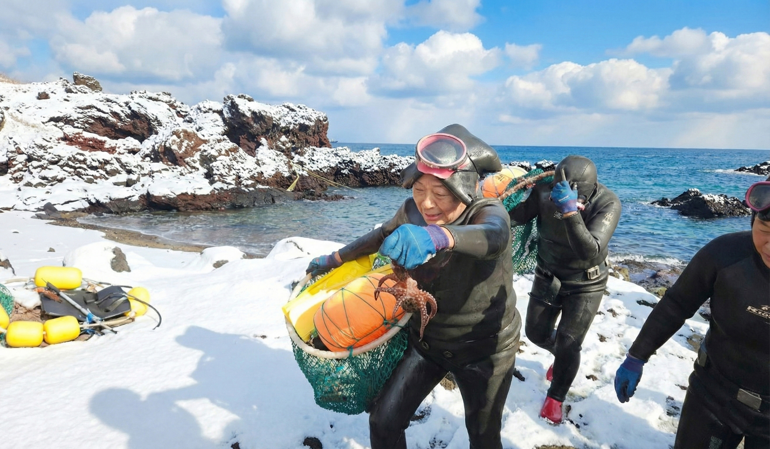 Дневной тур по главной достопримечательности Восточного Чеджу с обедом