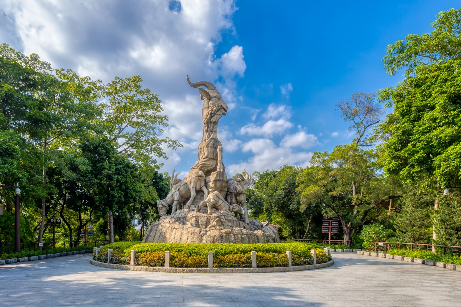 Five Rams Sculpture, Yuexiu Park, Guangzhou