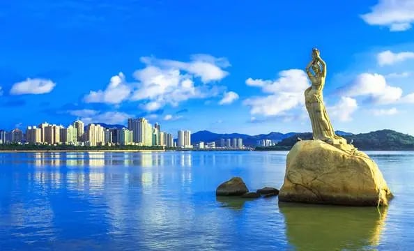 珠海私人導覽一日遊 情侶路 珠海大劇院 珠海漁女 香爐灣 景山公園 圓明新園 港珠澳大橋公路口岸