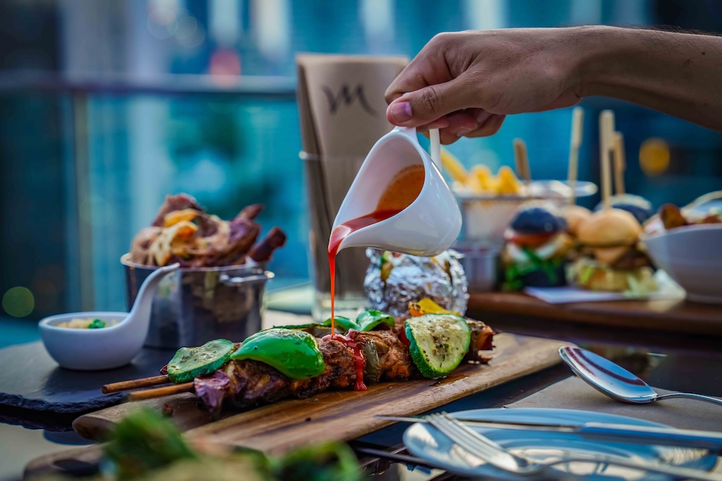 The Vue Rooftop Bar at Mercure Bangkok Sukhumvit 24