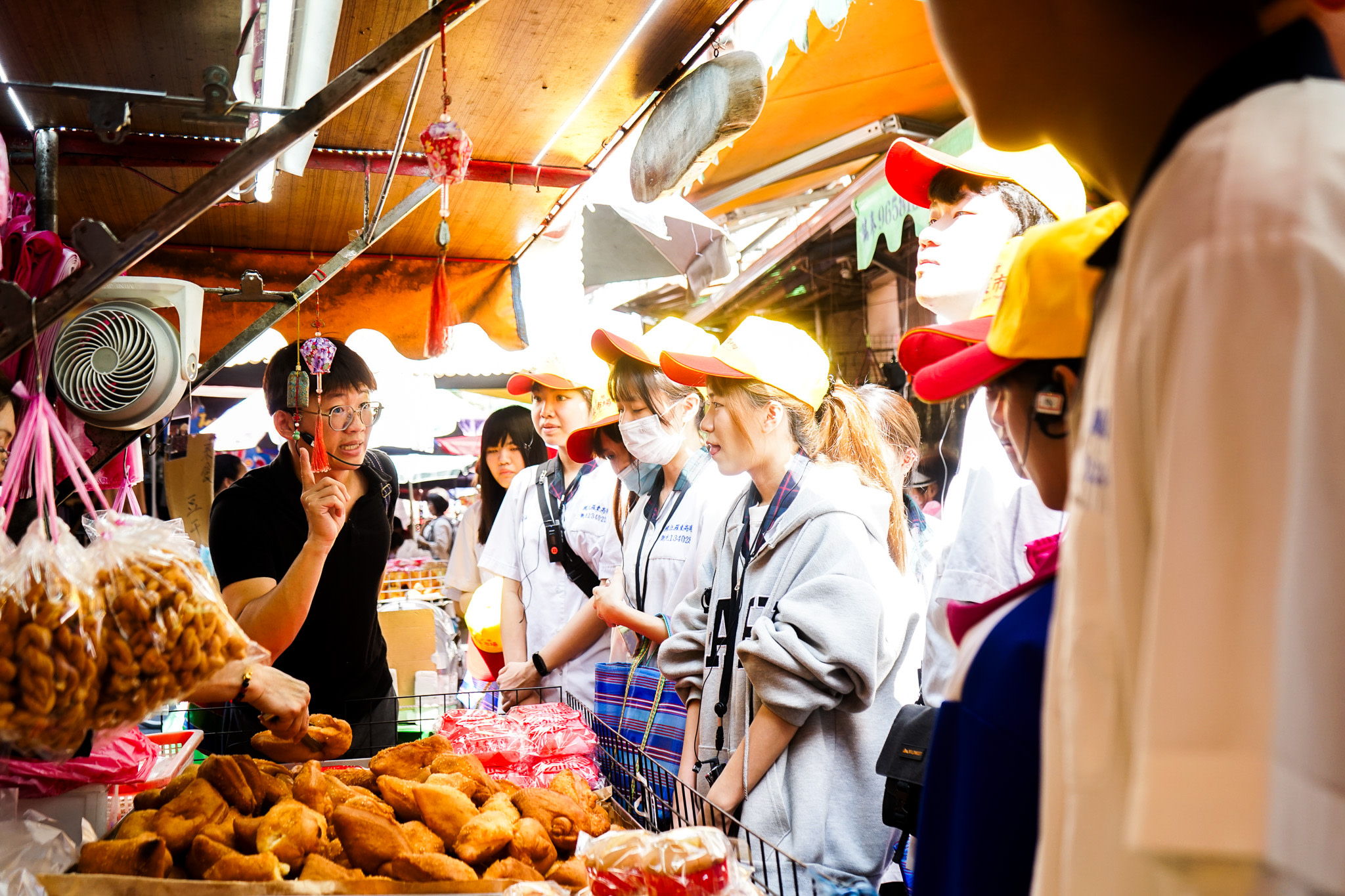 Yilan: Food Culture Market School Experience