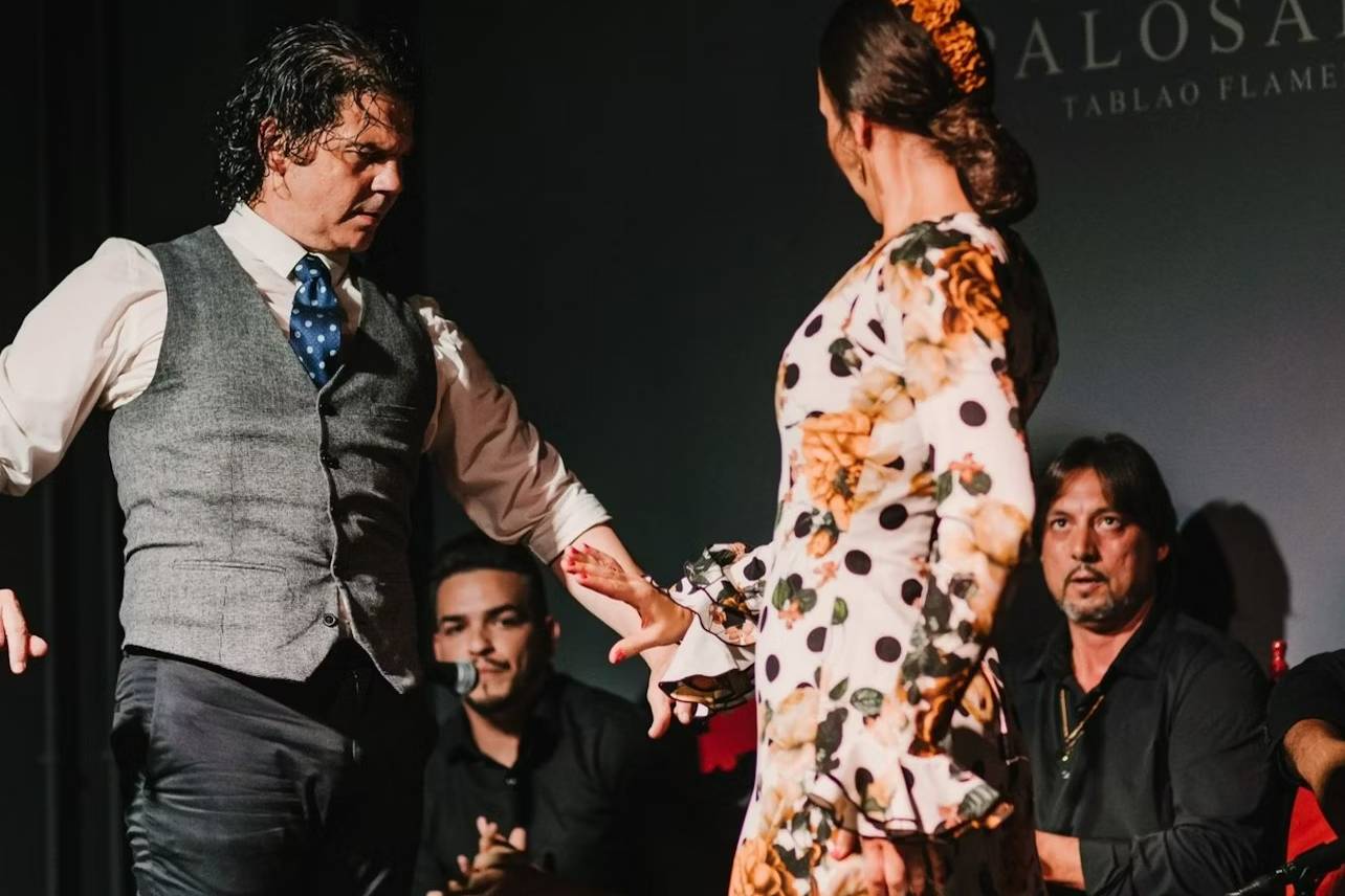 巴倫西亞帕洛桑託弗拉明戈舞表演 (Palosanto Tablao Flamenco Show in Valencia)