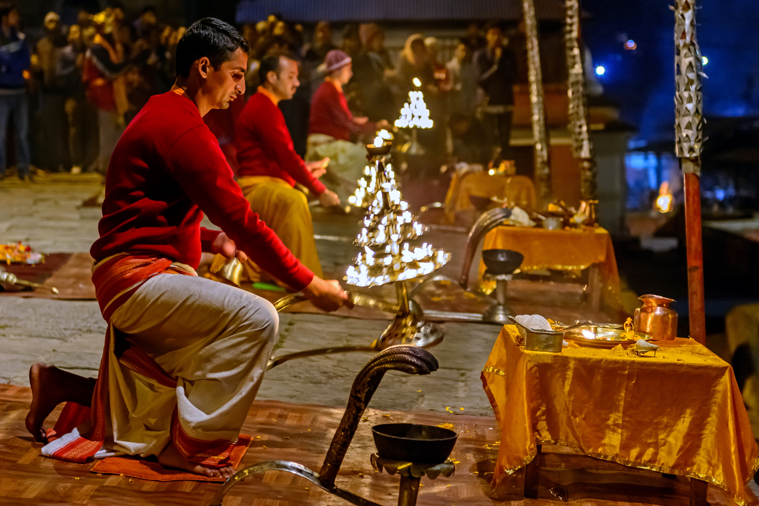 Pashupatinath Evening Aarti &amp; Boudhanath Stupa Tour