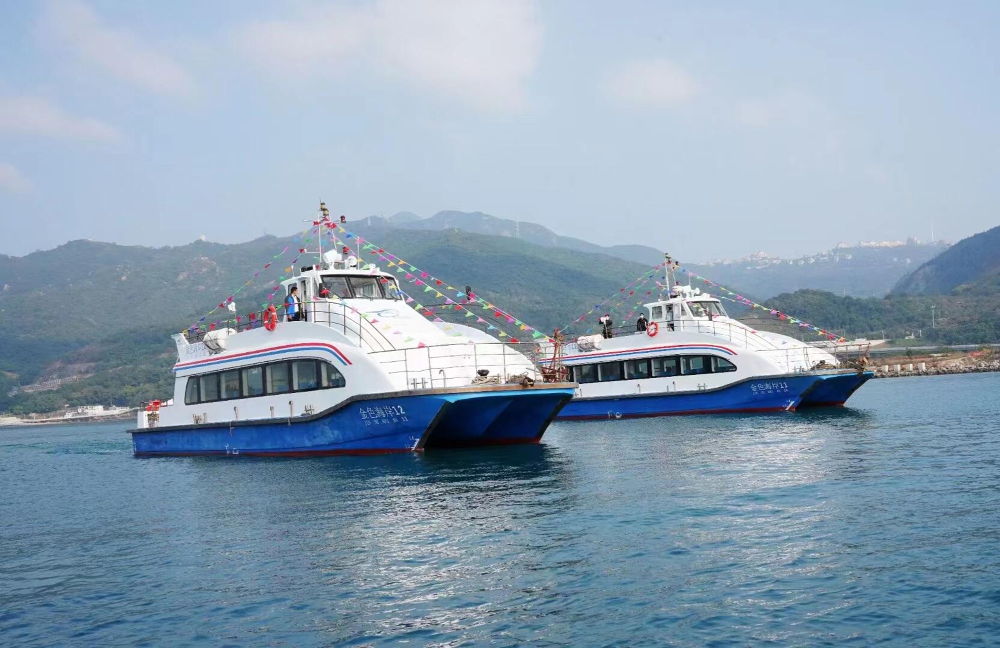 廣東慢遊深圳老友1日遊(大梅沙海濱公園+海濱棧道+地王大夏+“深港之窗”)