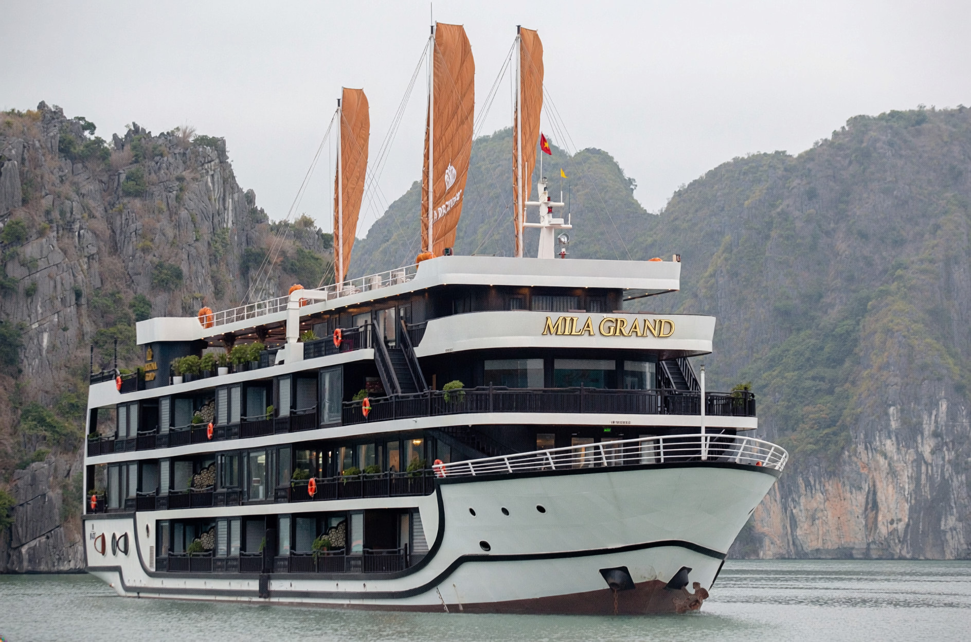 Mila Grand 2D1N Cruise: Ha Long Bay & Lan Ha Bay Tour